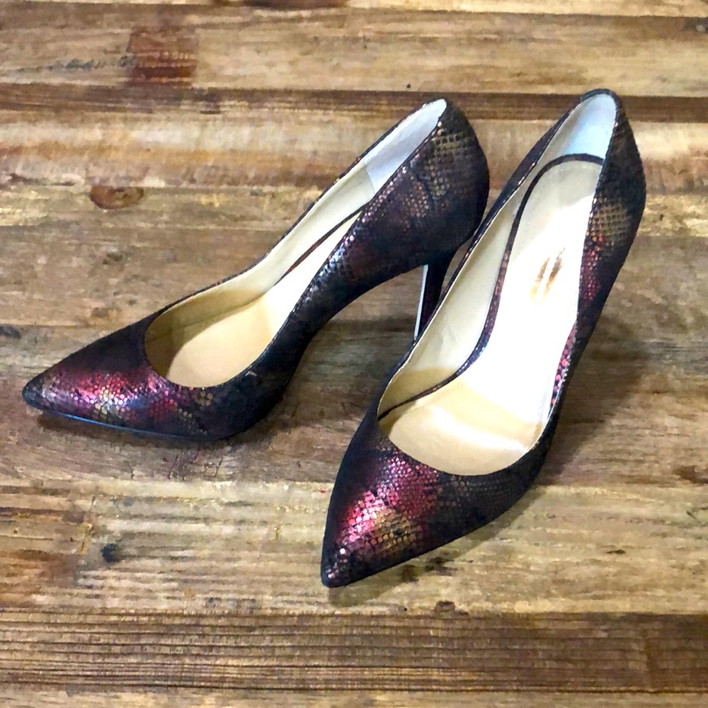 BCBGeneration 4” Heel, Excellent Condition.